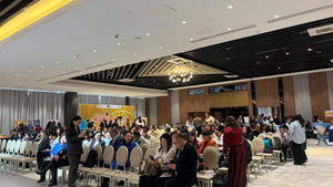 Нийгмийн ажлыг нийгмийн халамжаас салгаж ойлгох хэрэгтэй